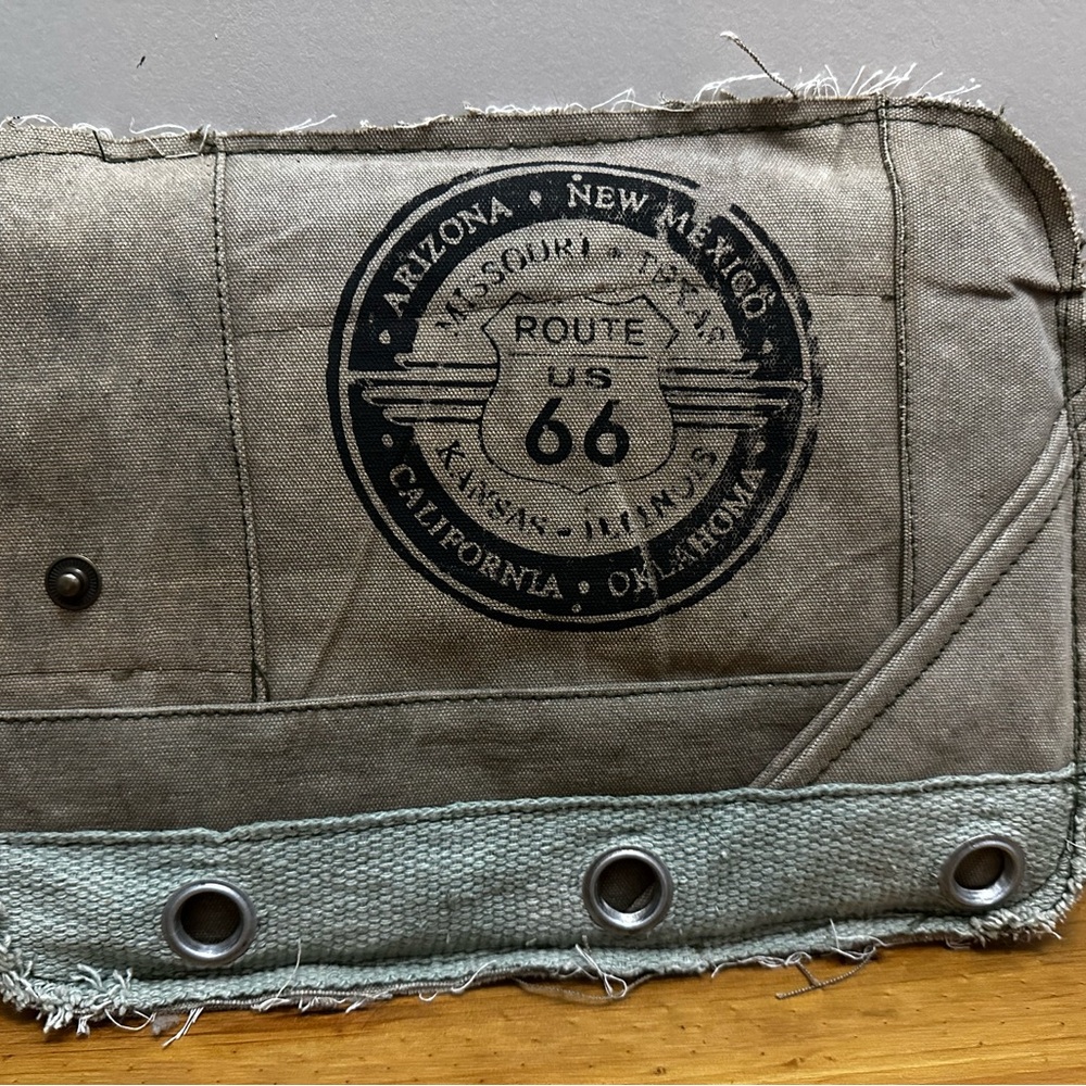 Vintage Addiction Route 66 Canvas Electronics Case - Picture 2 of 7